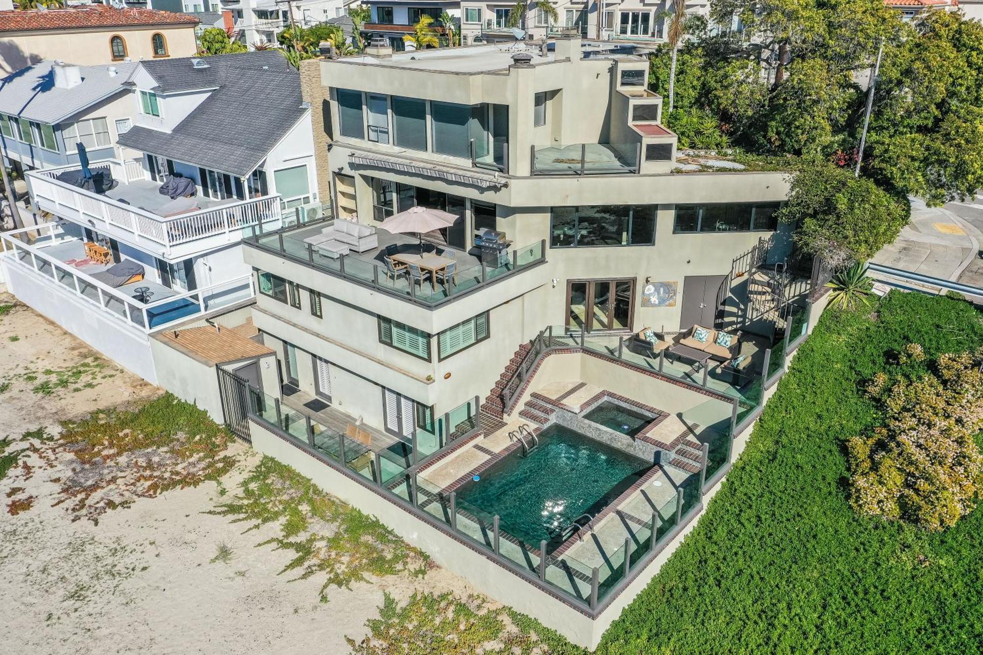 Mission Bay Dreams - W Bay Access, Parking, Pool & *