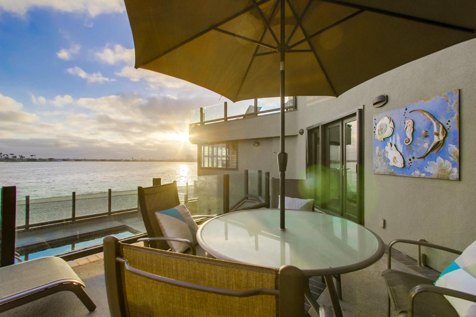 Holiday home Mission Bay Dreams - W Bay Access, Parking, Pool & *